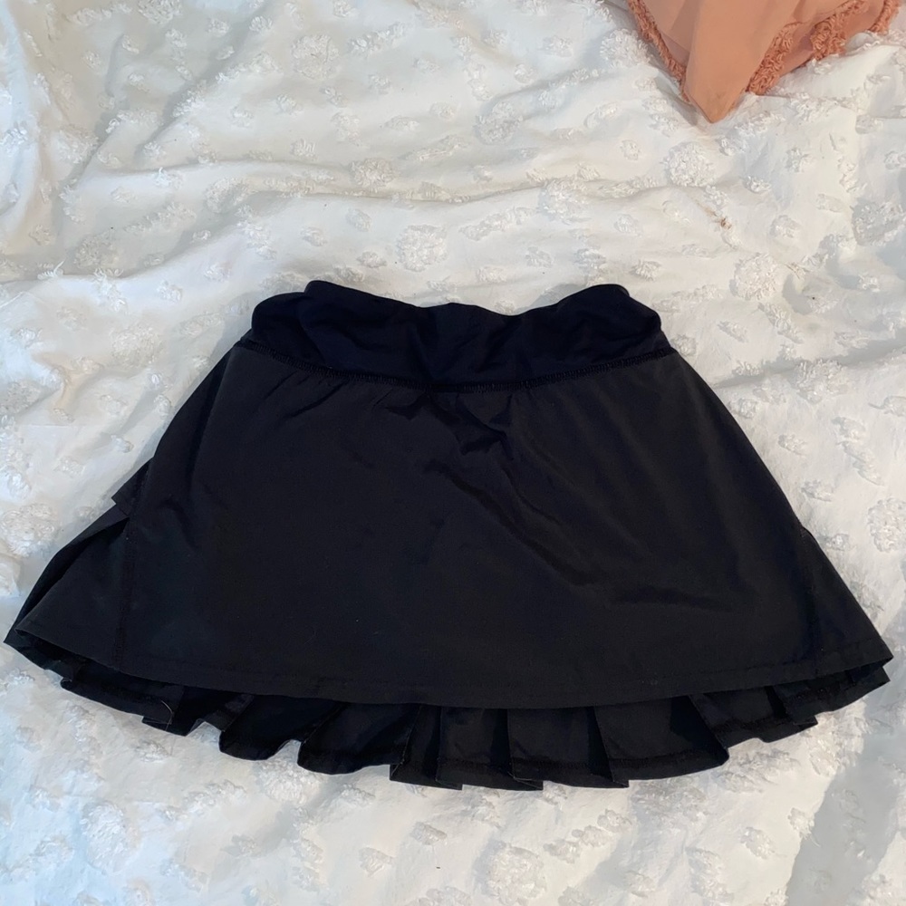 Black Lululemon skirt